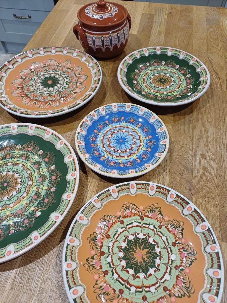 Bulgarian Display Serving Dinner Plates