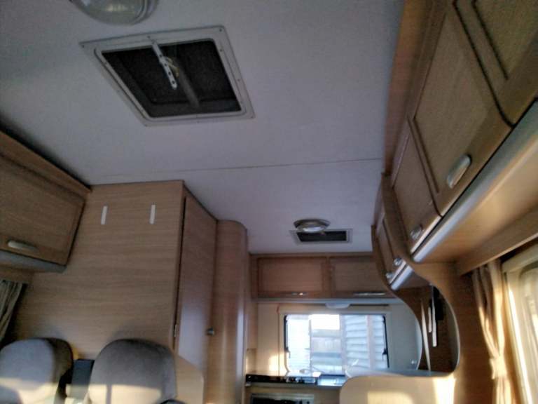 PLEASE BE AWARE THIS VEHICLE HAS BEEN STOLEN 