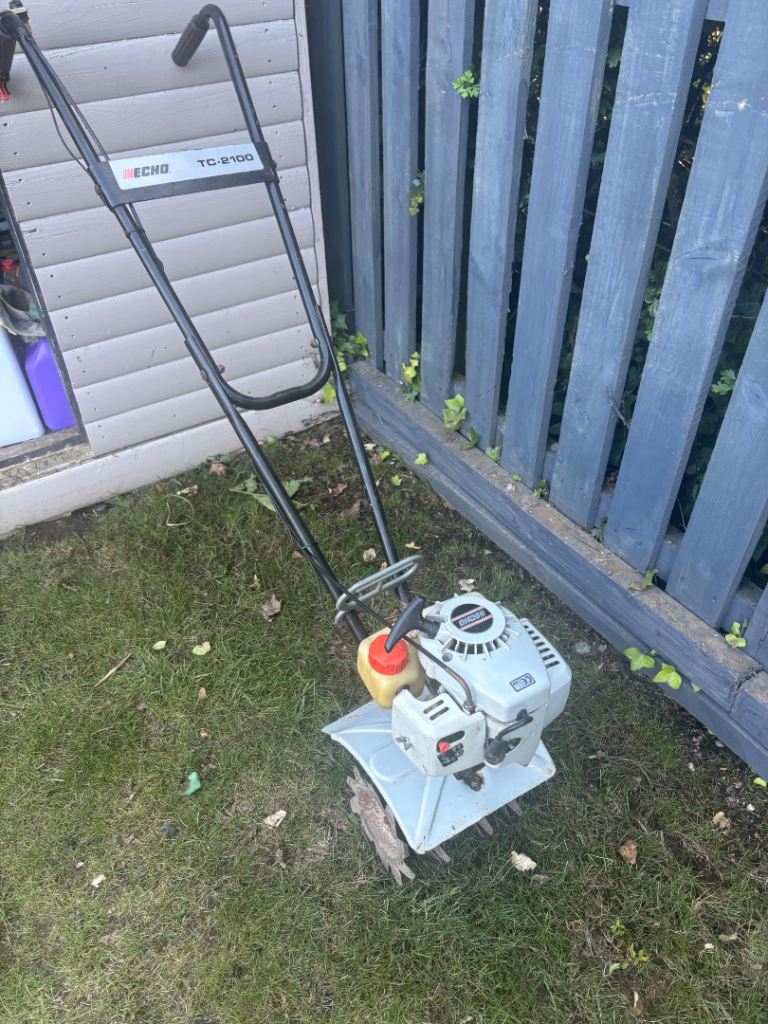 Echo TC-2100 Garden Tiller / Cultivator – Good Condition