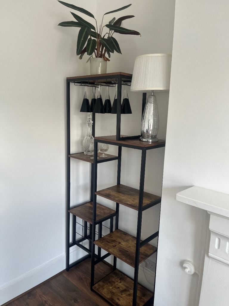 Drinks unit