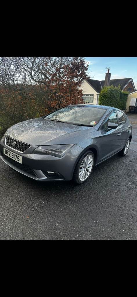 SEAT LEON 1.6 TDI SE (Technology Pack) 2013 5 Door Hatchback 