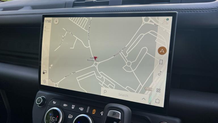 2026 Land Rover Defender 3.0 D350 X-Dynamic HSE 90 SAVING 3 500 GBP WHEN FU