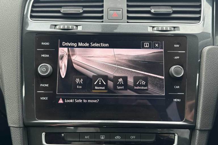 2018 Volkswagen Golf 1.5 TSI EVO SE (Nav) 5dr Hatchback Petrol Manual