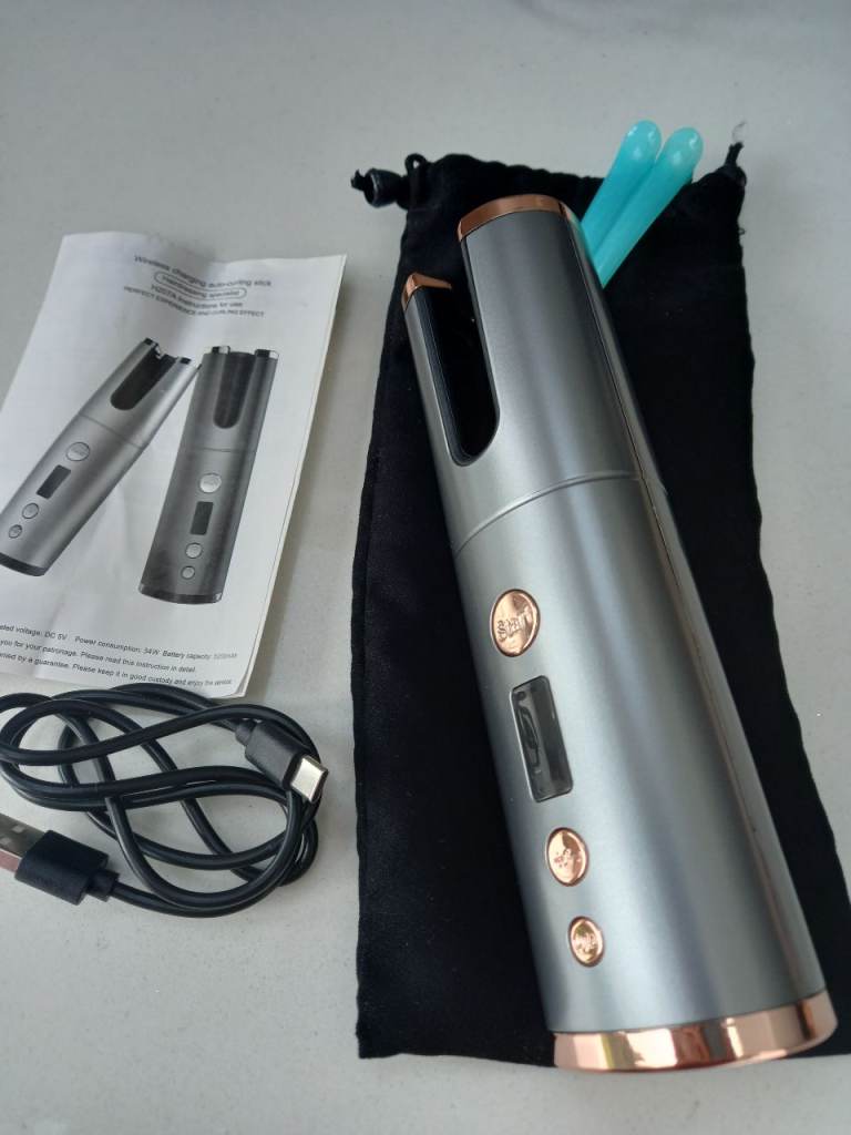 Auto Hair Curler - Wireless - USB charger included 