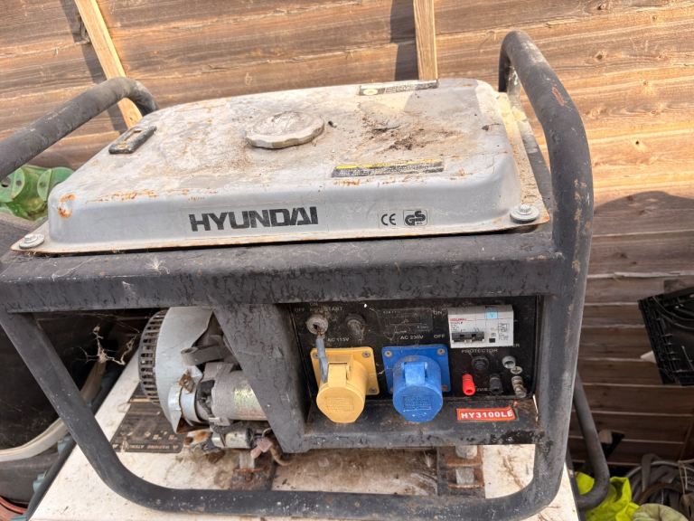 ⚡ Hyundai Petrol Generators | Fully Working | £80 / £120