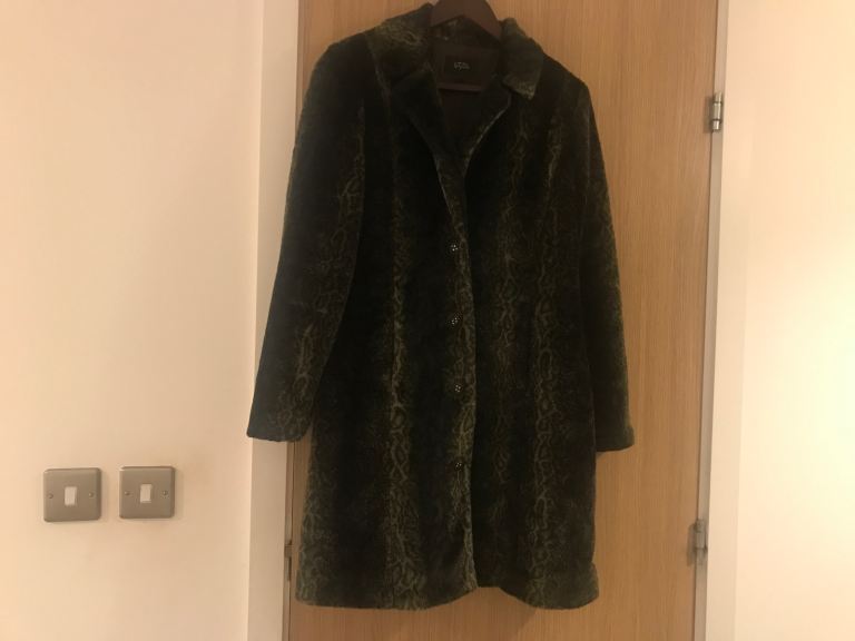 Lovely Vintage Marks and Spencer Faux Fur Coat size 12 