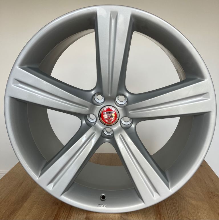 20 inch Genuine OEM Jaguar Cremona Alloy Wheels XJ XJR XJ6 XKR XK XK8 X358 X350 PCD 5x108