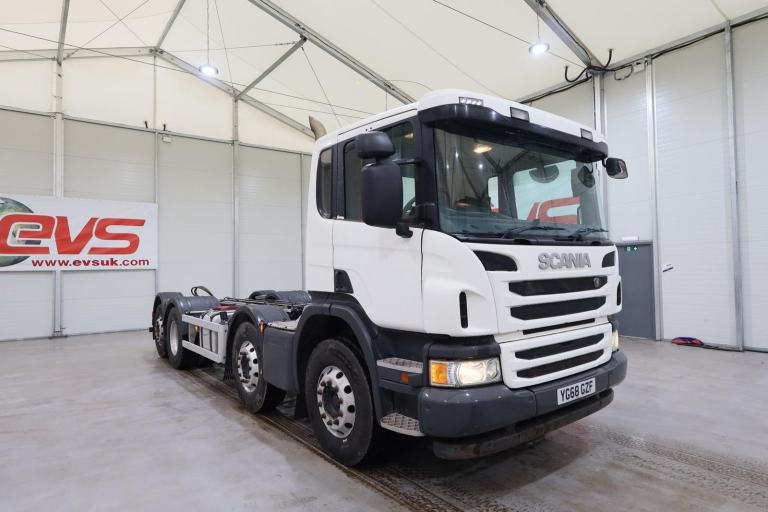 2018 (68 PLATE) Scania P370 Chassis Cab 8x2 Euro 6 Rigids