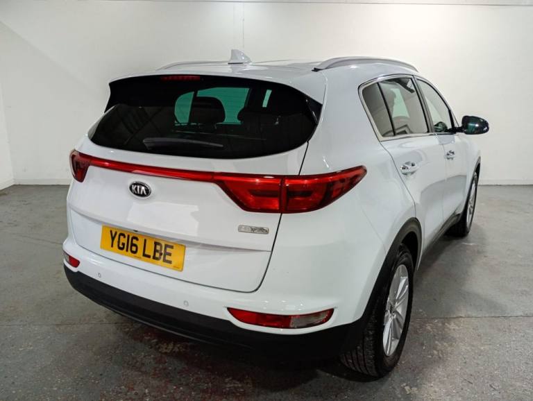 2016 Kia Sportage 1.7 CRDi 2 SUV 5dr Diesel Manual Euro 6 (s/s) (114 bhp) ESTATE Diesel Manual