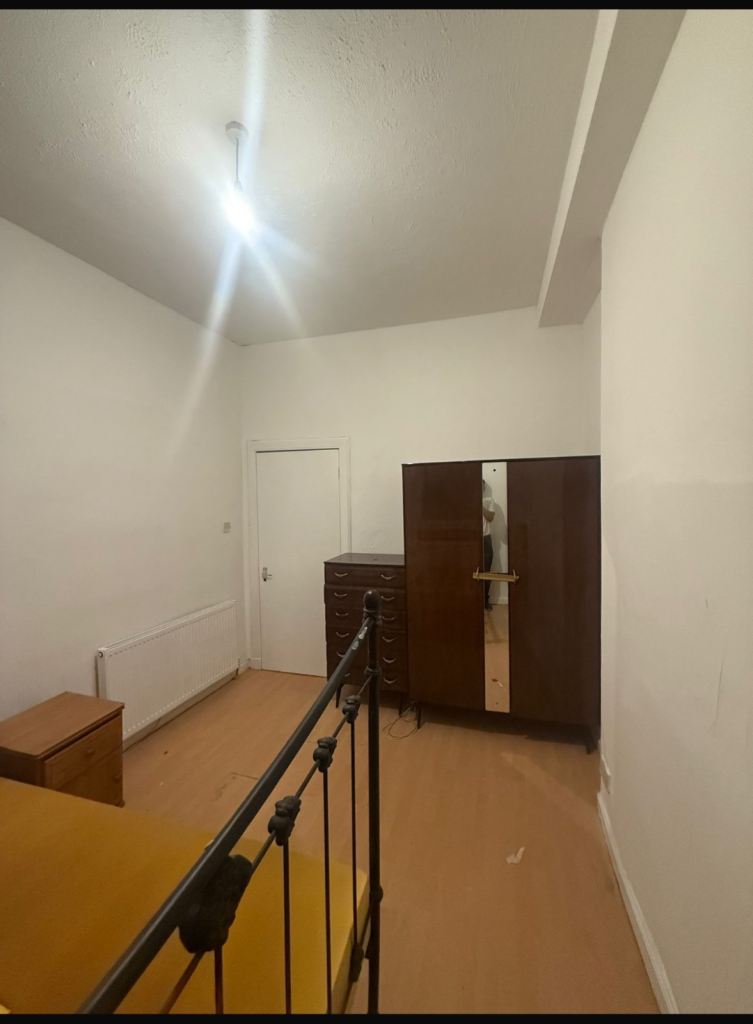 Large Two bedroom tenement flat 