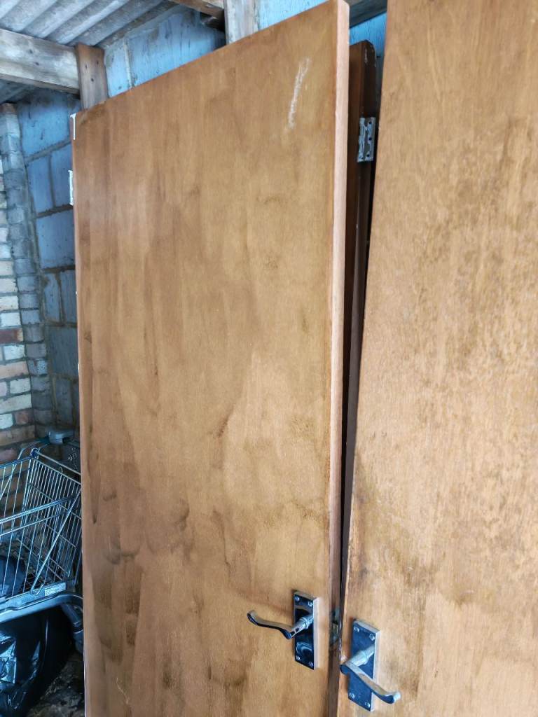 6 Internal doors free