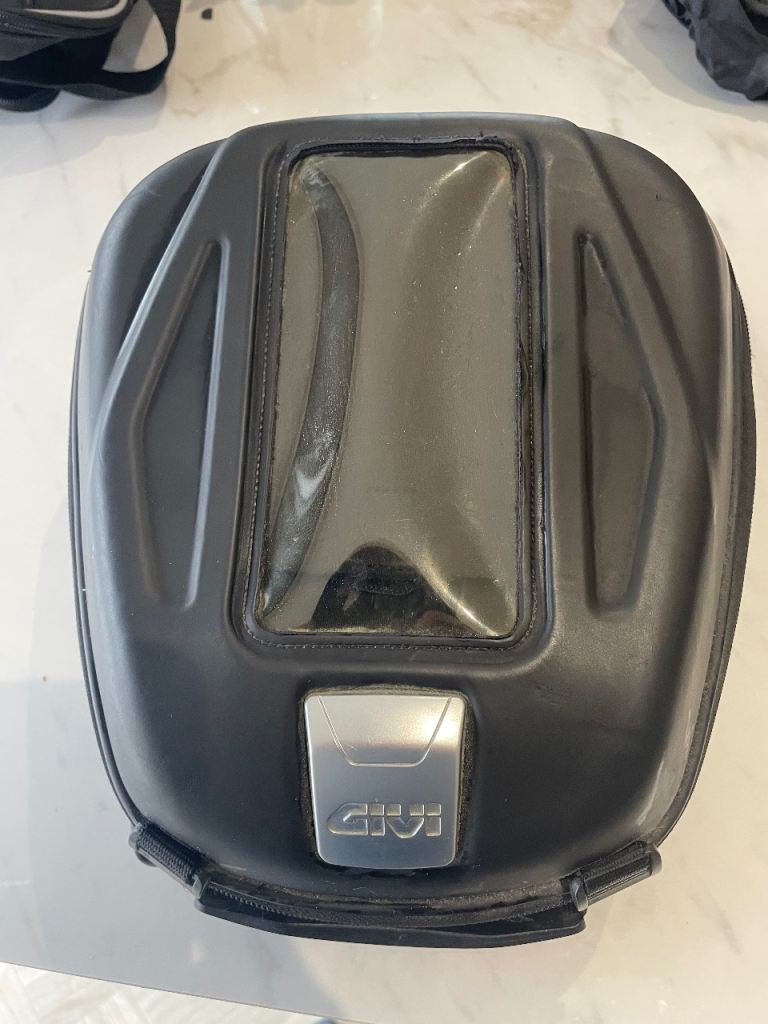 Givi Motorcycle Tank lock tank bag 