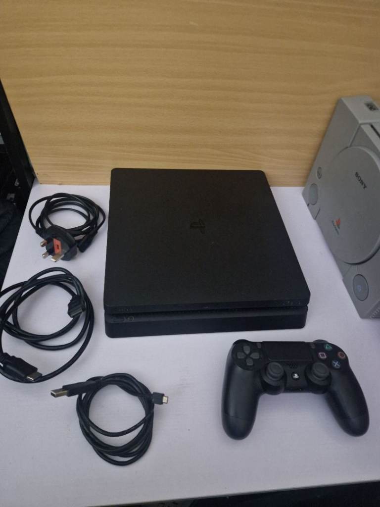 Ps4 slim bundle