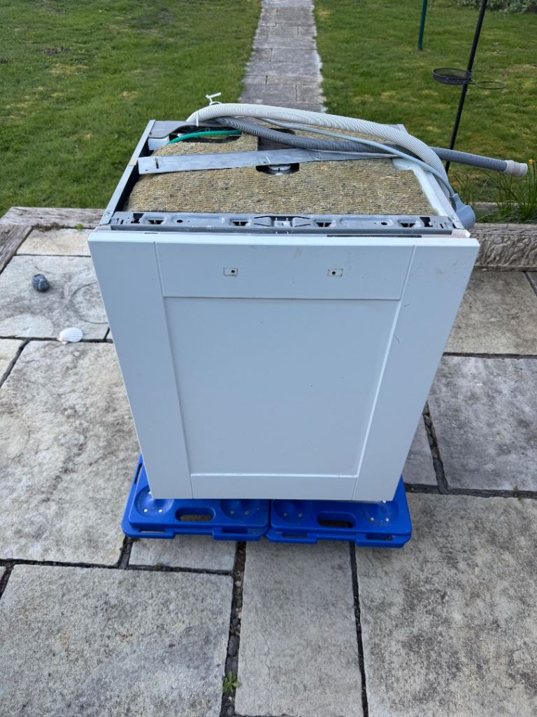 AEG Integrated Dishwasher