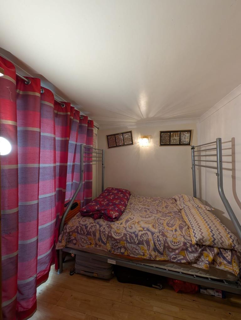 Double bedroom for rent 