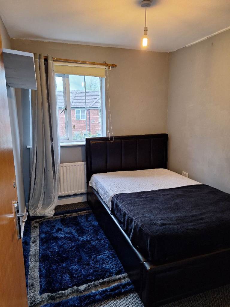 Room to let