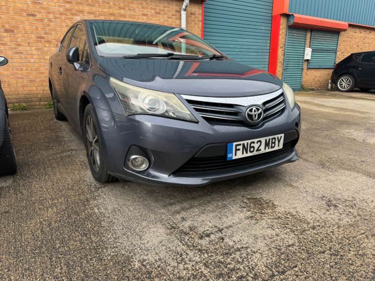 Toyota Avensis TR 2.0 D4D 2012