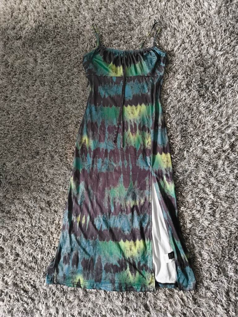 Brand new without tag size M Shein tie dye effect  midi dress with side split £5