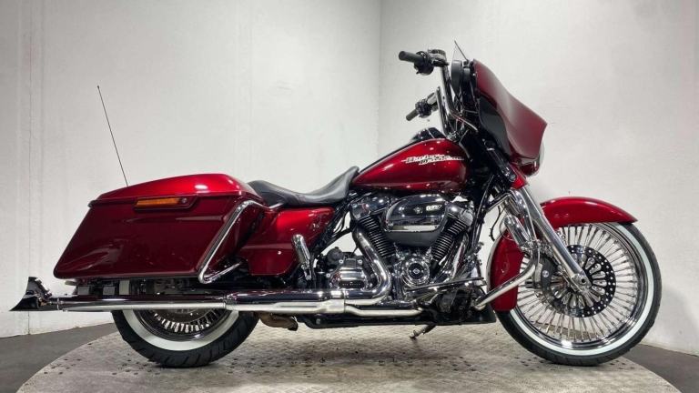 Harley-Davidson Touring 1745 FLHXS Street Glide Special Euro 4