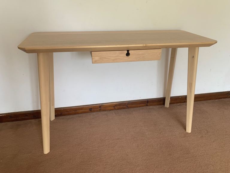 IKEA Desk - Nordic style 