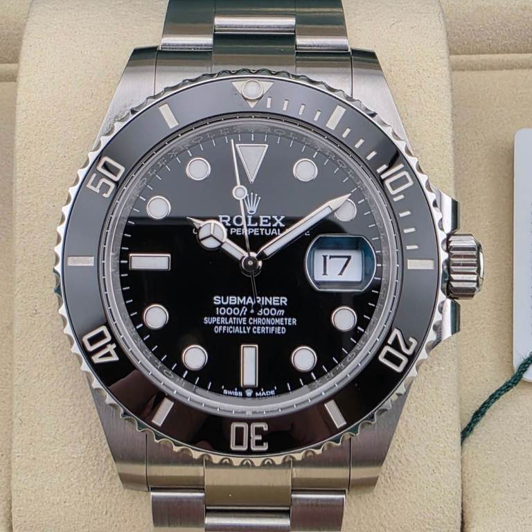 Rolex Submariner Date Ref. 126610LN – 2026, Full Set, Excellent Condition