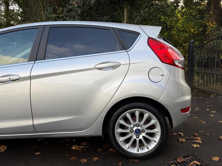 2013 Ford Fiesta 1.0T EcoBoost Titanium X Euro 5 (s/s) 5dr HATCHBACK Petrol Manual