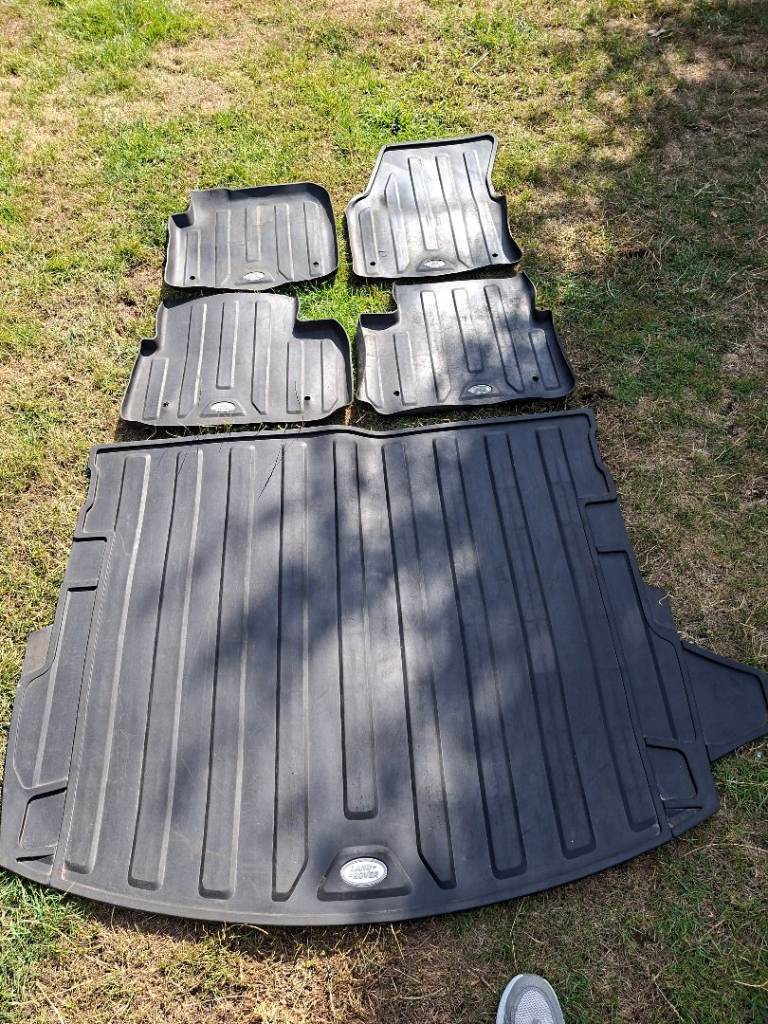 Genuine Land rover discovery sport 65plate mats 