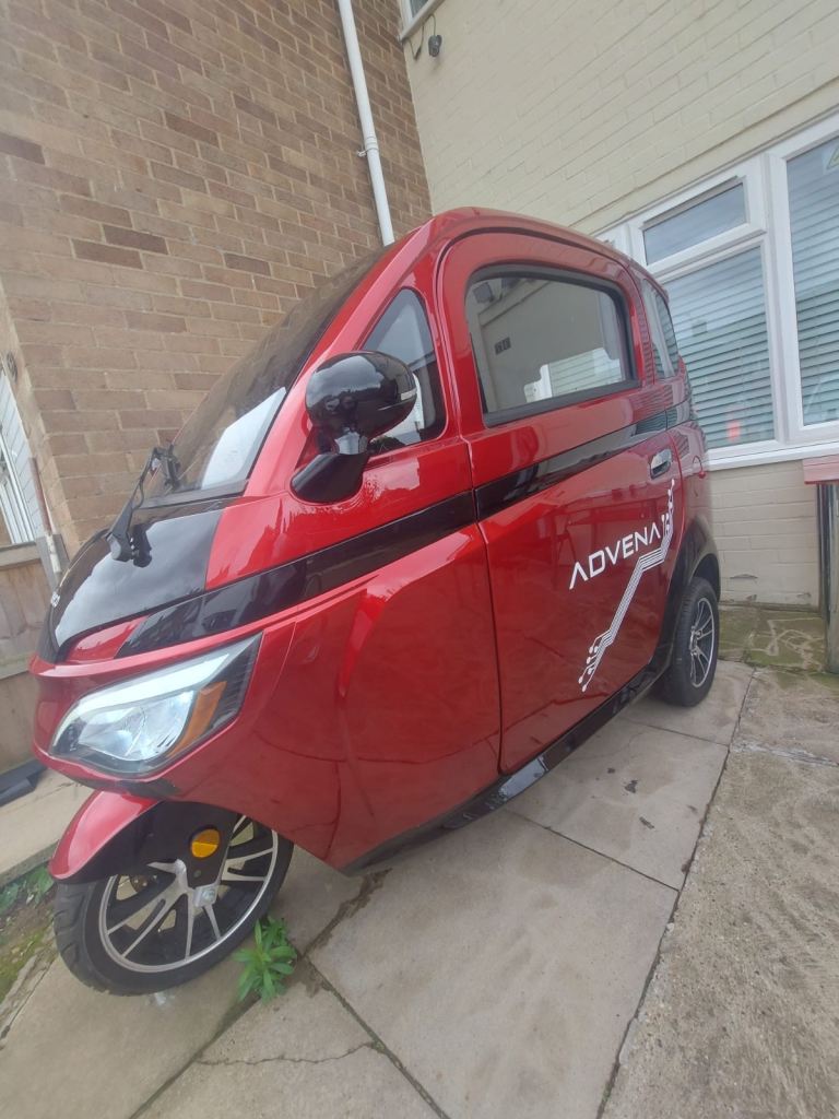 2024 Veleco Advena Electric Scooter