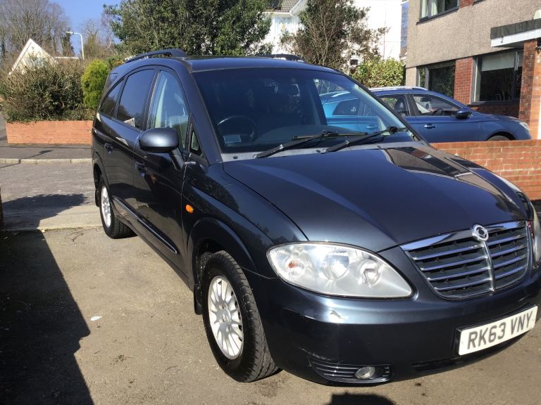 Ssangyong rodius 2.0 diesel 7 seater 