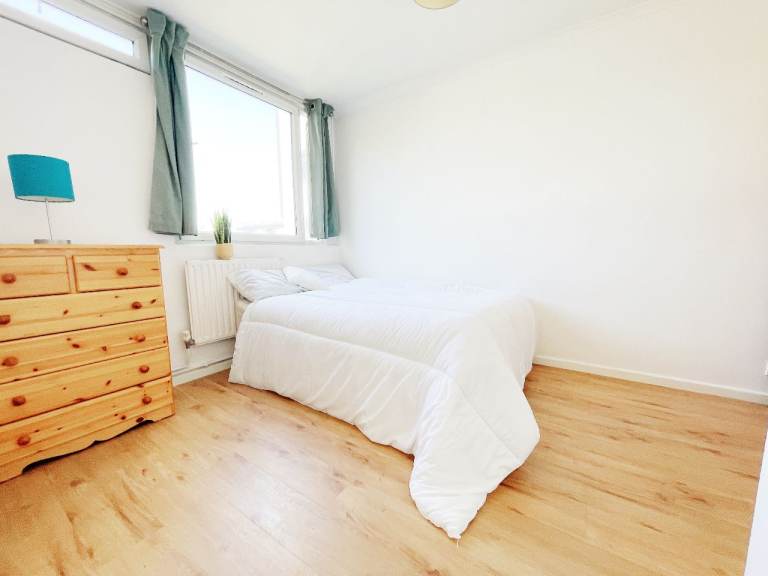 Double room available in Whitechapel