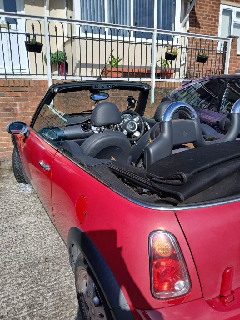 Mini, CONVERTIBLE, Convertible, 2007, Manual, 1598 (cc), 2 doors