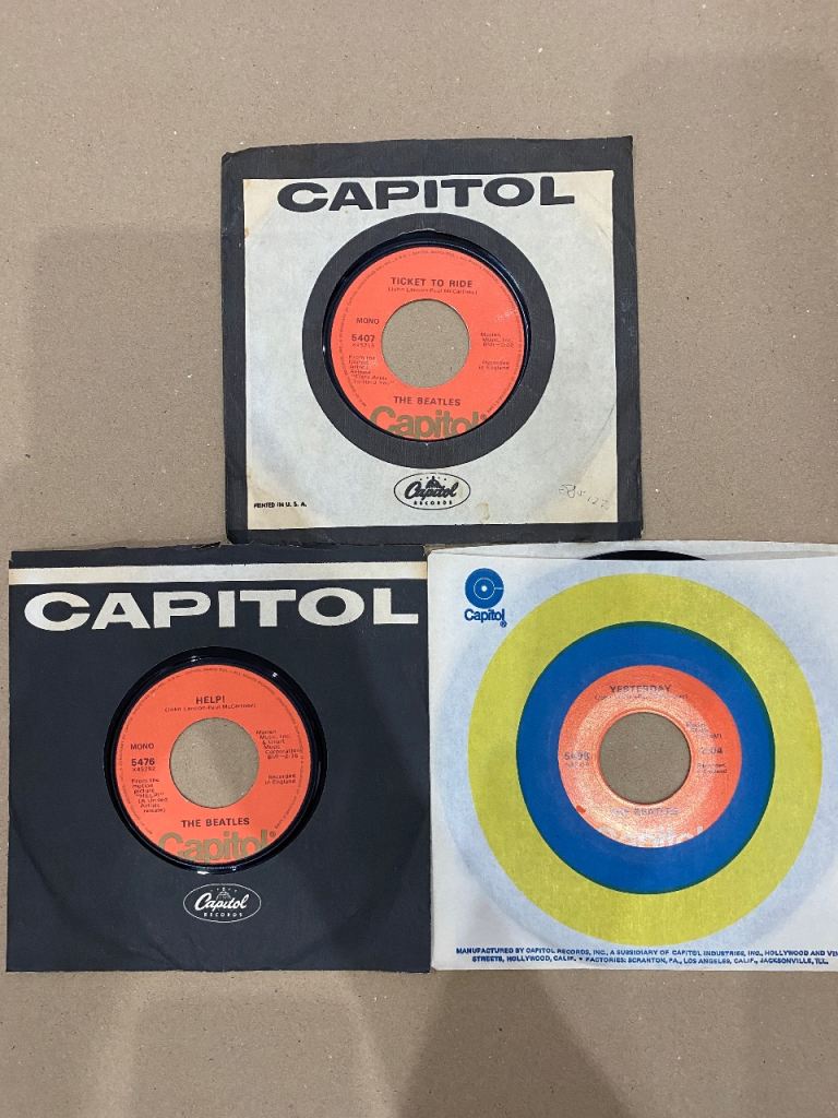 THE BEATLES - 3 x US SINGLES AND SLEEVES