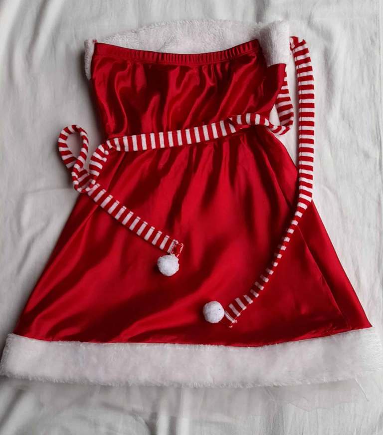 Size 8 Mrs Santa Claus mini dress