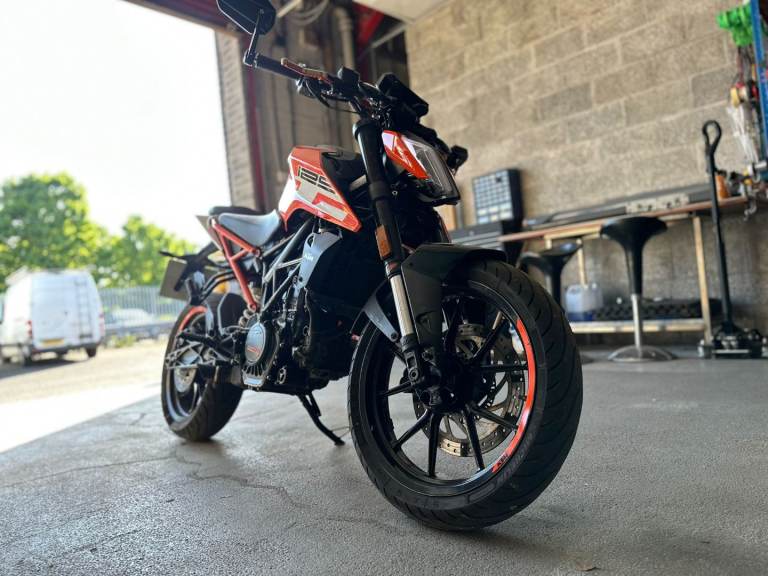 Ktm duke