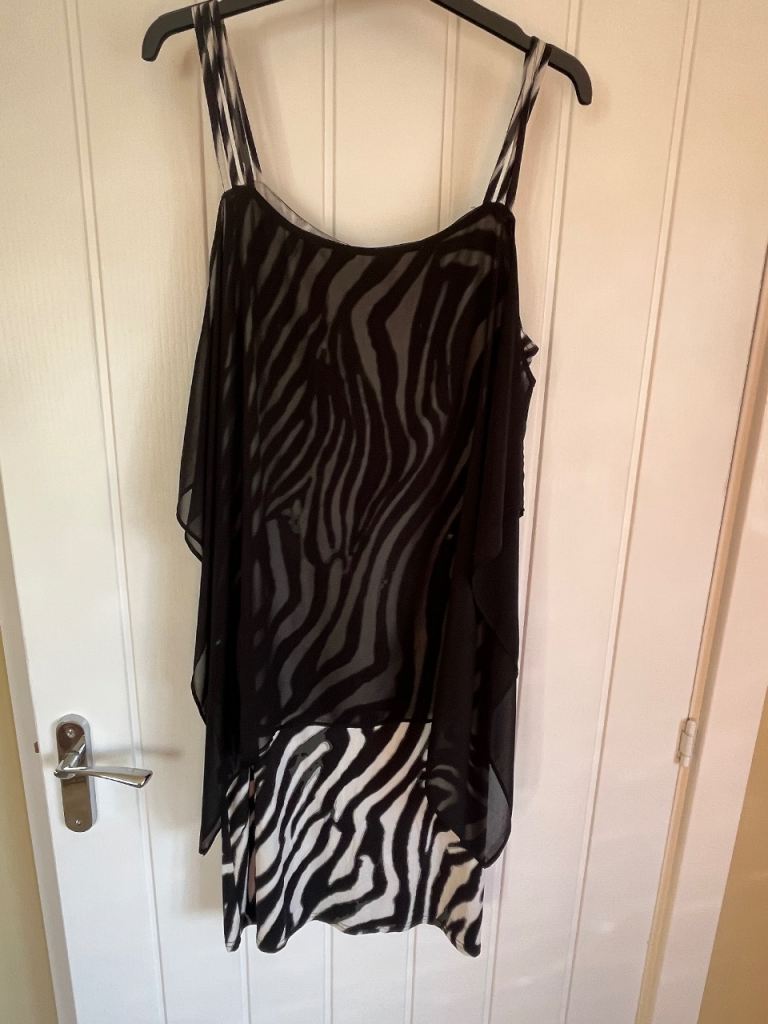 Roman Black and White dress