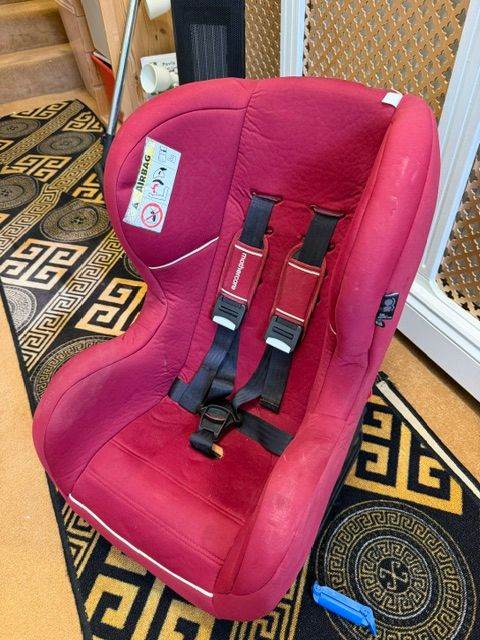 #104 Mothercare Car Seat -  Red – Used Good Condition