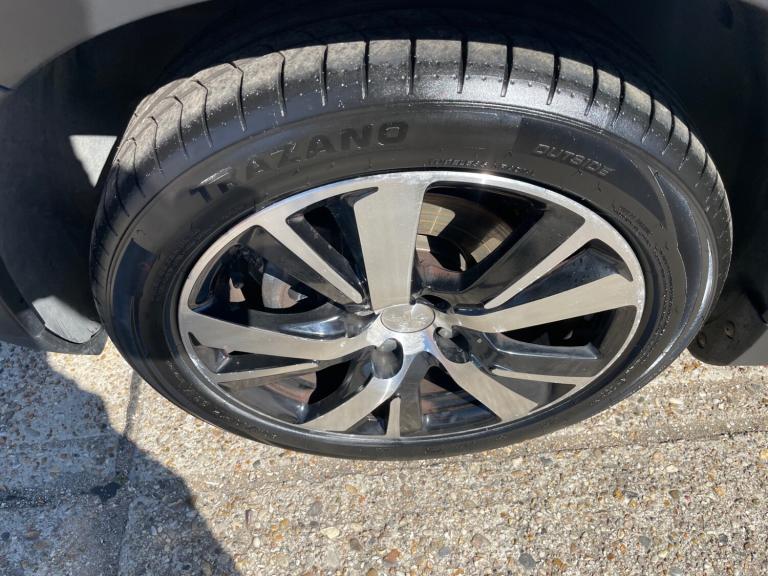 2016 Peugeot 2008 1.6 BlueHDi 120 GT Line 5dr HATCHBACK Diesel Manual