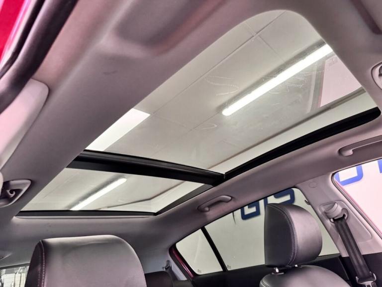 2018 Kia Sportage 1.6 T-GDi 4 DCT AUTO AWD 4WD 175 BHP + SAT NAV + GLASS SUNROOF + HEATED LEA EST...