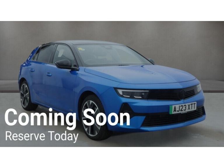  Vauxhall Astra 54kWh Ultimate Hatchback 5dr Electric Auto (156 ps) Hatchback Electric Automatic