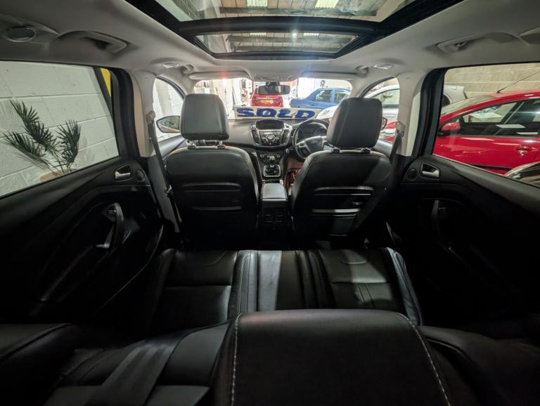 FORD KUGA 2.0 TDCi Titanium X 2013