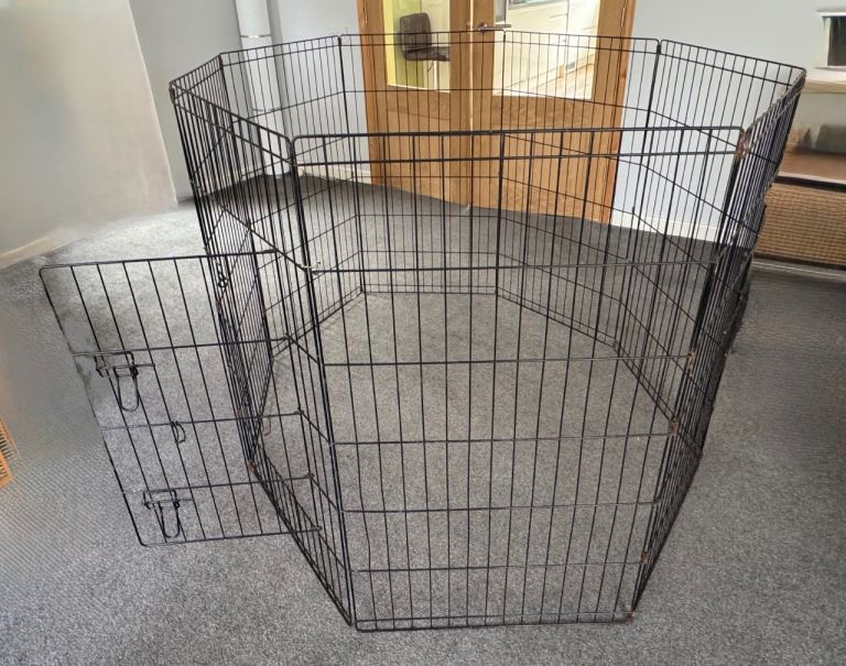 Large Heavy-Duty Dog Pen / Puppy Run with Access Door
