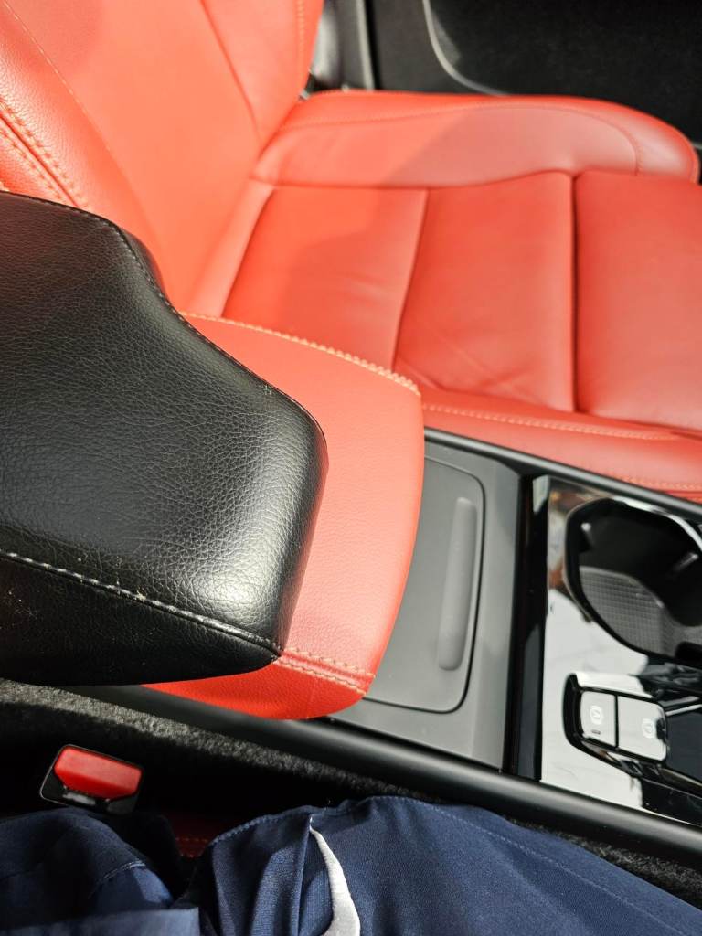 Volvo Armrest Models XC60 & XC40 Petrol or Diesel ONLY