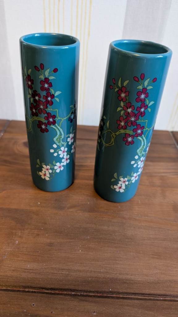 Pair of small Japanese style ceramic vases