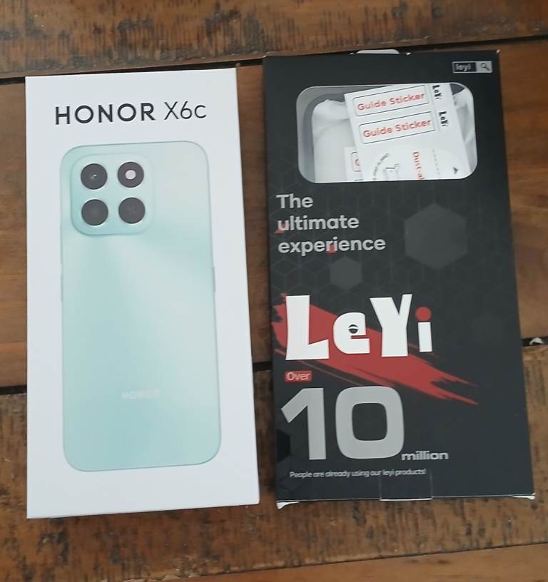 Honor mobile phone (brand new)