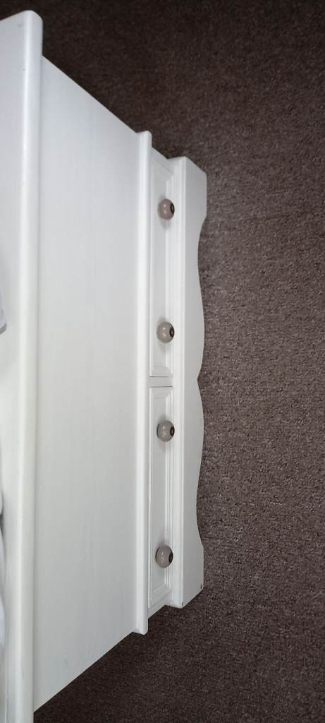 Pine blanket box with drawers