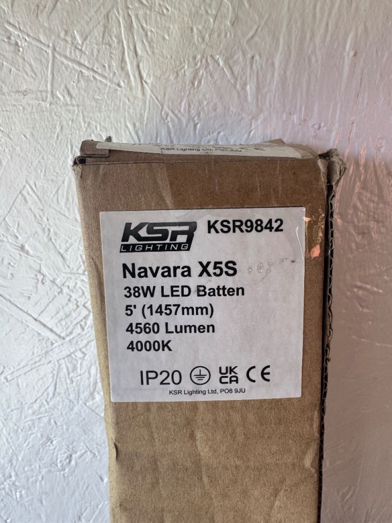 KSR Lighting Navara X5S 38W LED Batten 5' (1457mm) - NEW in Box