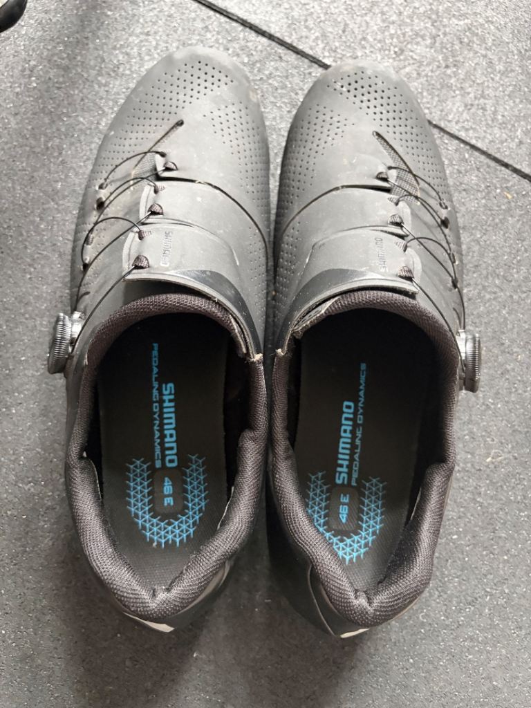 Shimano RC3 cycling shoes size 46 wide