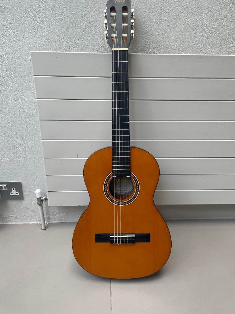 VALENCIA VC203 CLASSICAL GUITAR - 3/4 SIZE - Soft Case incl.