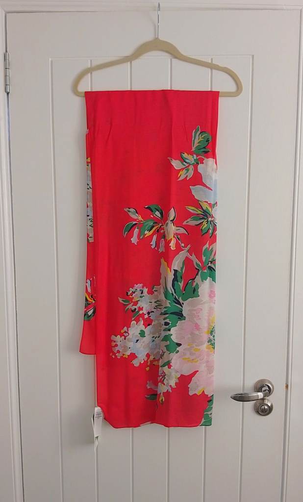 image for NEW RED JOULES SCARF