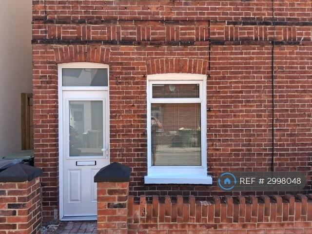 2 bedroom house in Sydney Road, Eastbourne, BN22 (2 bed) (#2998048)